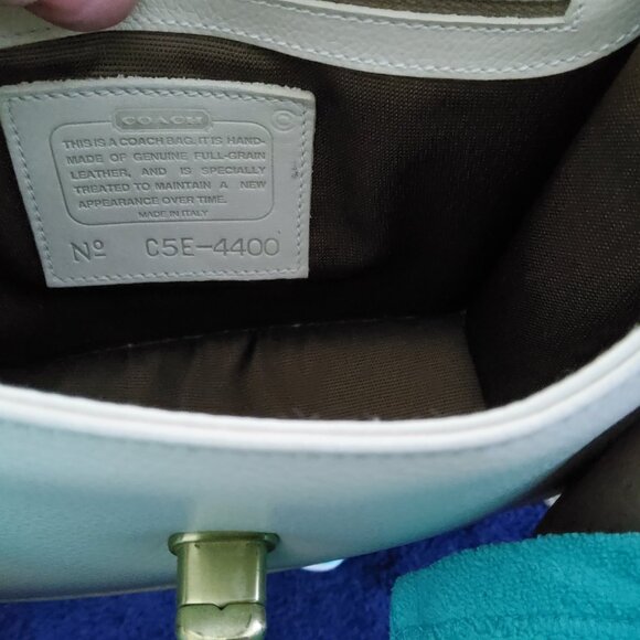 COACH Very Elegant White Crossbody Bag - Picture 10 of 11